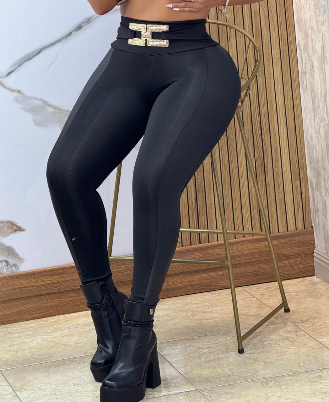 Leggins Hebilla Paisa Levanta Cola Dama
