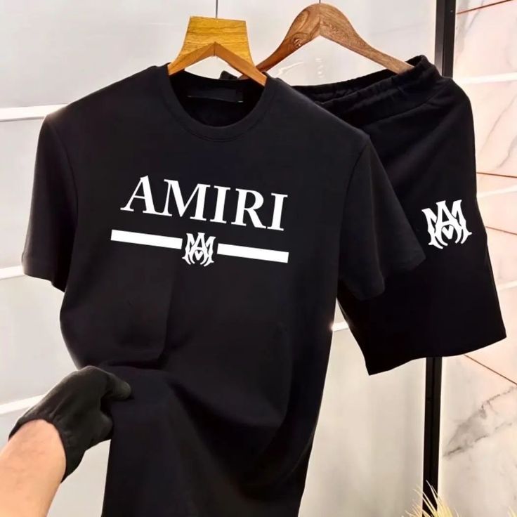 Conjunto Amiri Caballero